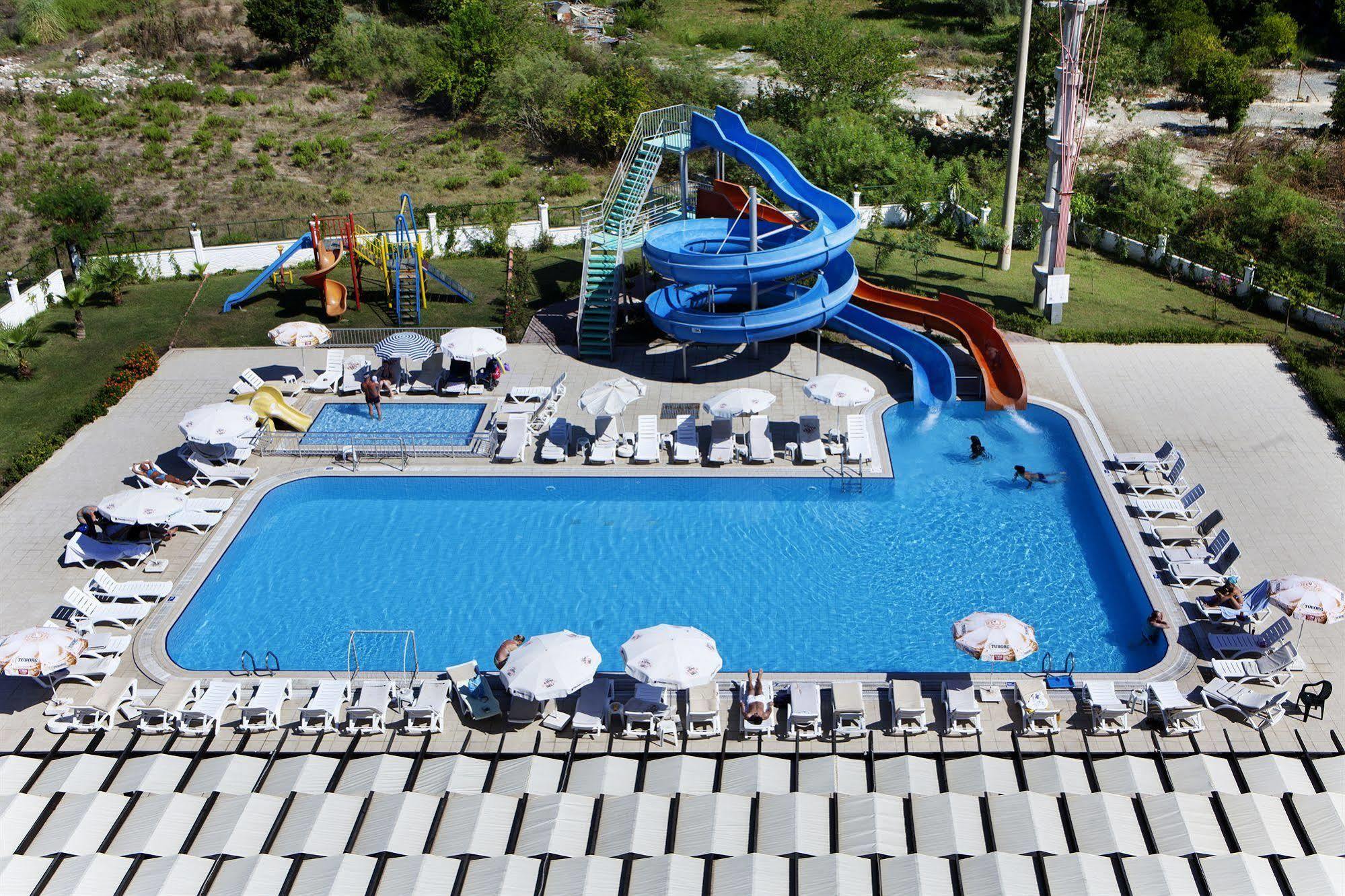 Larissa Garden Hotel Kemer Exteriör bild